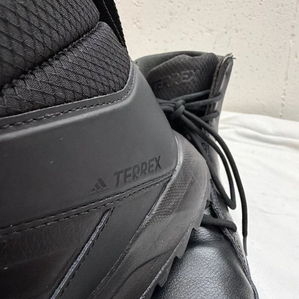 ADIDAS Terrex Climawarm All Black Outdoor Hiking Boots Mens 8